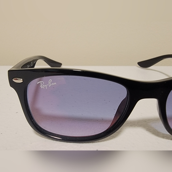 Ray-Ban Wayfarer Kids - Picture 4 of 6